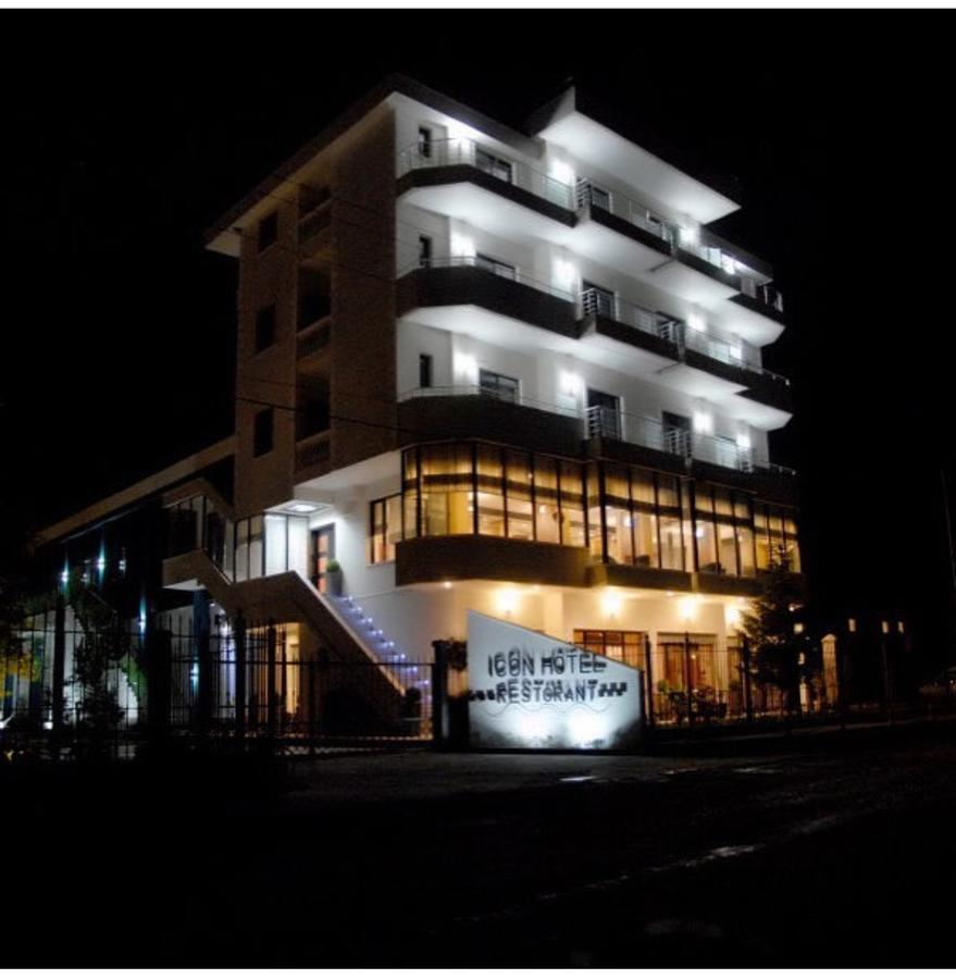 Icon Hotel Vlorë Εξωτερικό φωτογραφία