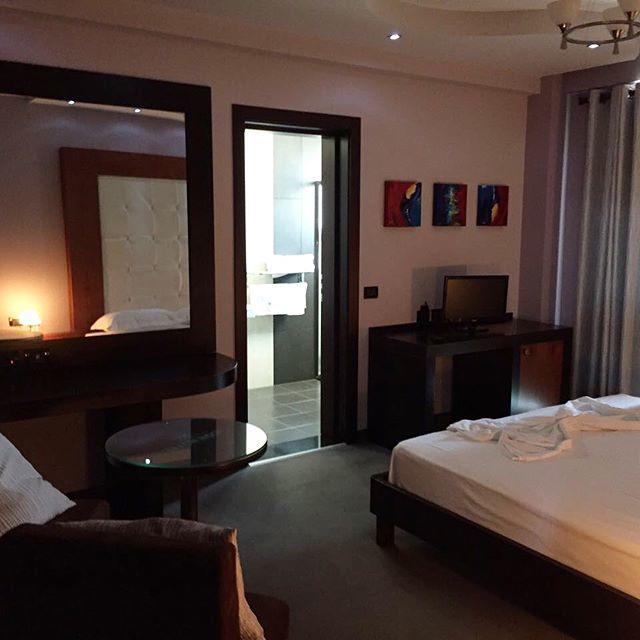 Icon Hotel Vlorë Εξωτερικό φωτογραφία
